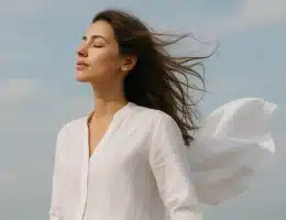 Guia das Cores para o Verão: 7 Dicas para Brilhar Mais